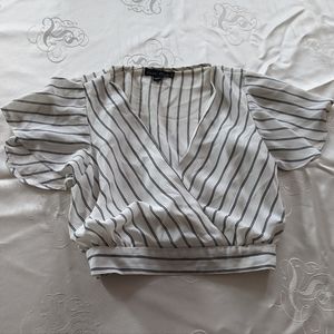 Love Tree - White Crop Top - Small